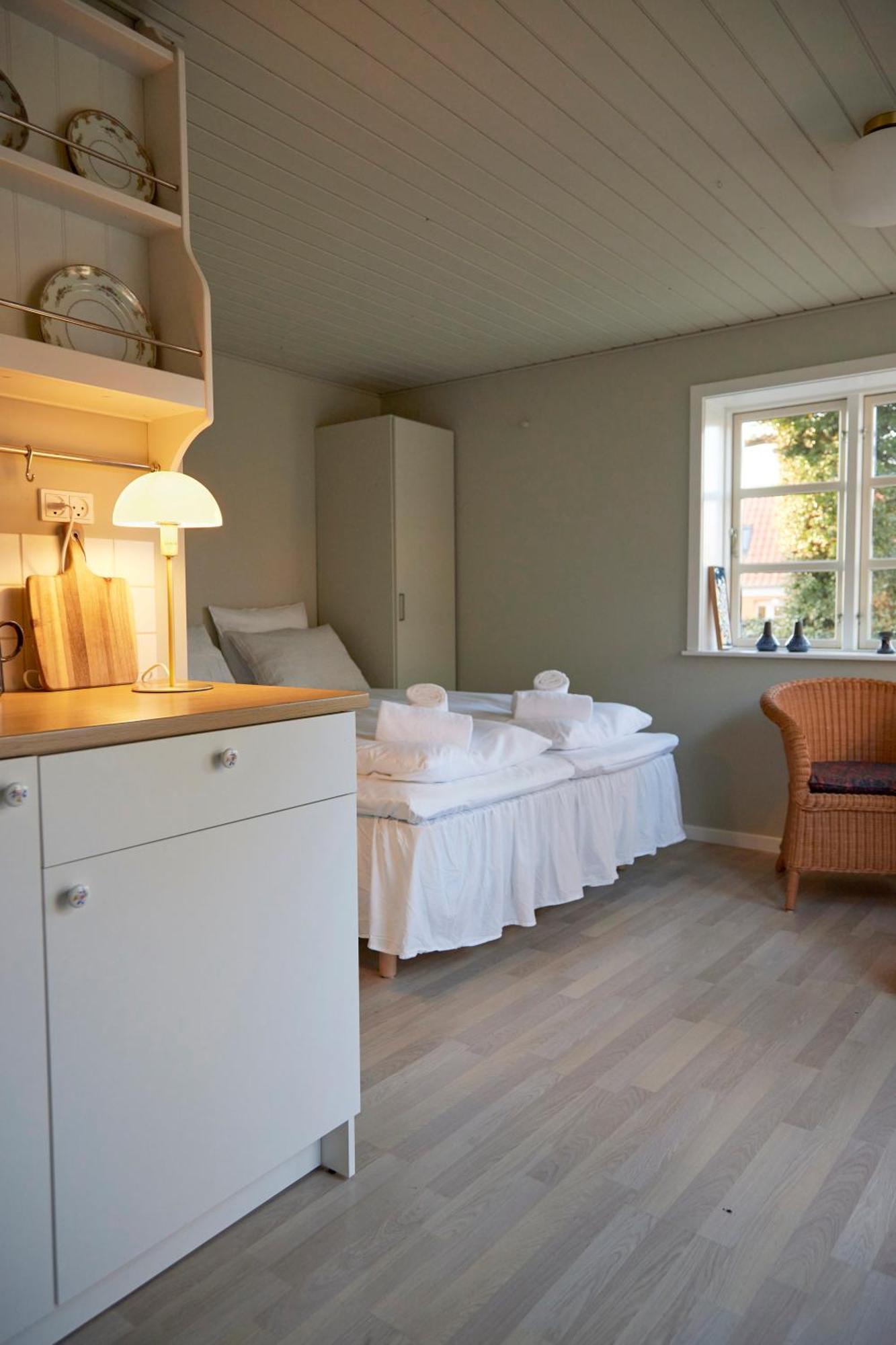 Hotel Kysten Hasle Екстериор снимка