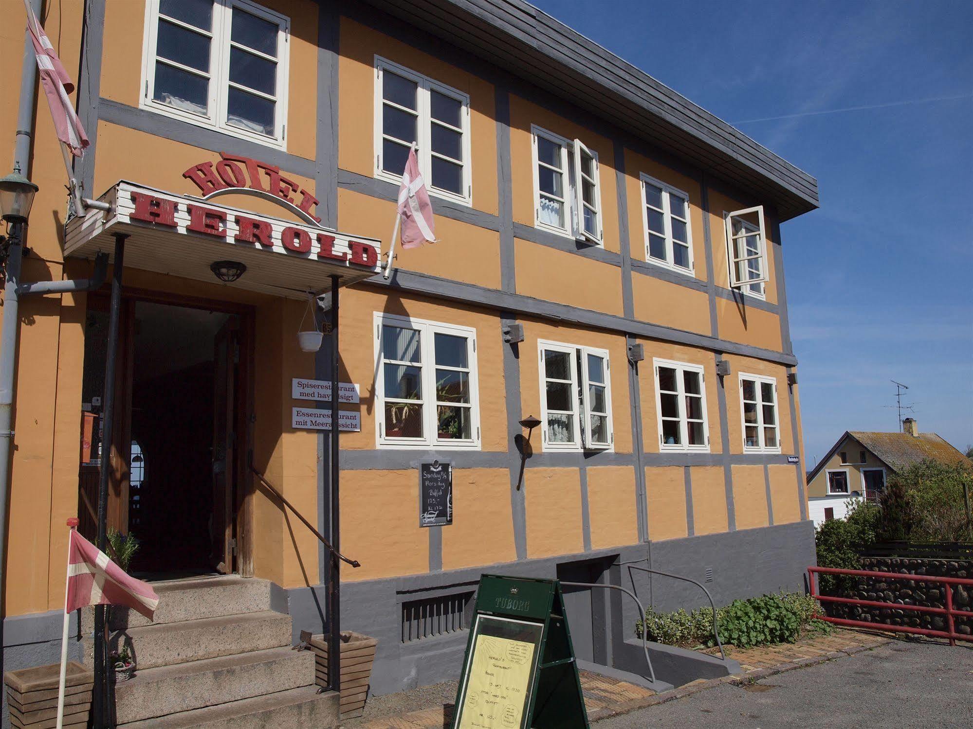 Hotel Kysten Hasle Екстериор снимка