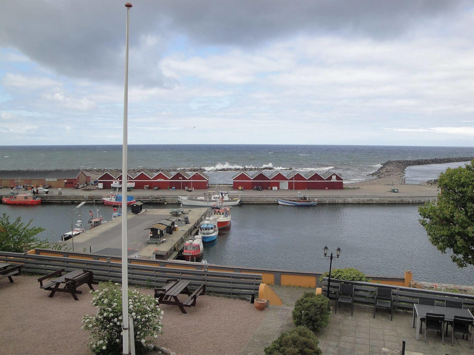 Hotel Kysten Hasle Екстериор снимка